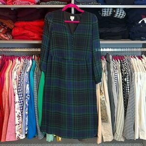 A New Day green/black/blue plaid long sleeve V neck midi dress size XS